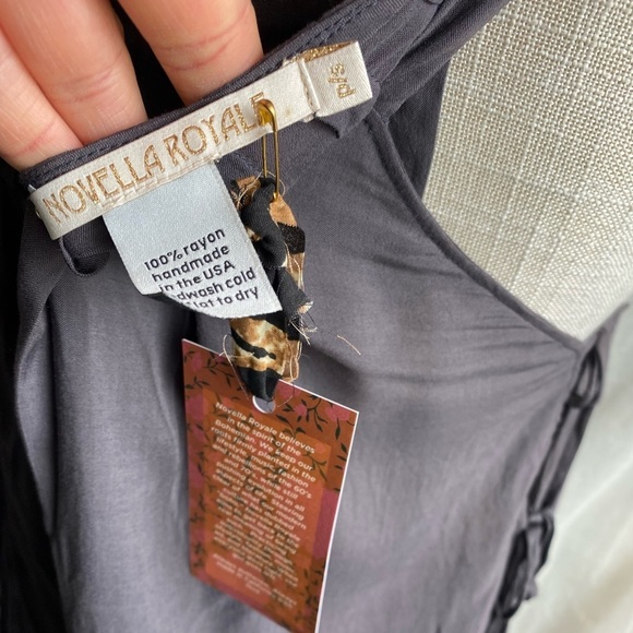 Novella Royale Gray Sleeveless Tie Sides Mini Dress NWT Size P/S - Picture 7 of 10